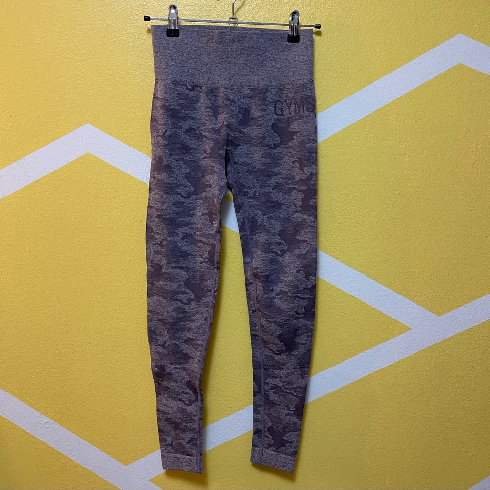 Gymshark Women’s Purple Camouflage Leggings